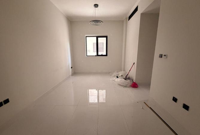 84911474 - Property Image 3