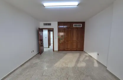 شقة - 2 غرف نوم - 2 حمامات للايجار في المقاطعة المركزية - العين