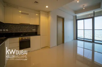 شقة - 2 غرف نوم - 2 حمامات للايجار في آيكون سيتي  تاور سي - آيكن سيتي - الخليج التجاري - دبي