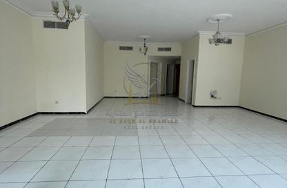 Apartment - 3 Bedrooms - 4 Bathrooms for rent in Al Majaz 2 - Al Majaz - Sharjah