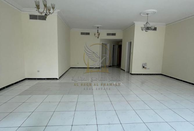 129746308 - Property Image 3