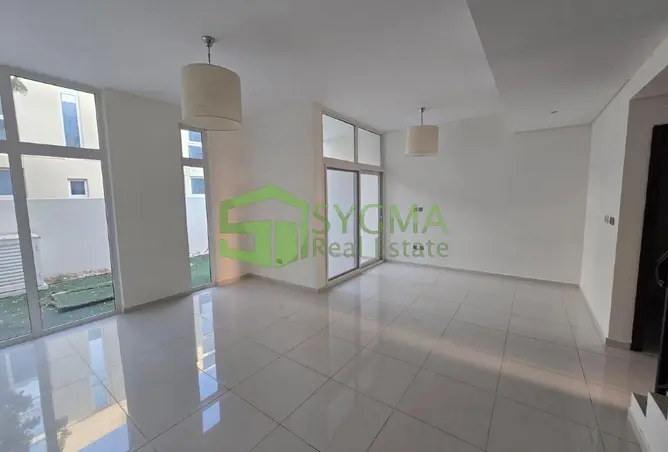 155578760 - Property Image 2