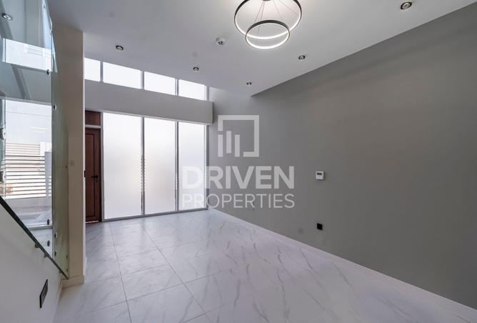 87889402 - Property Main Image