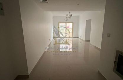 Apartment - 3 Bedrooms - 3 Bathrooms for rent in Muweileh Community - Muwaileh Commercial - Sharjah Apartment - 3 Bedrooms - 3 Bathrooms for rent in Muweileh Community - Muwaileh Commercial - Sharjah