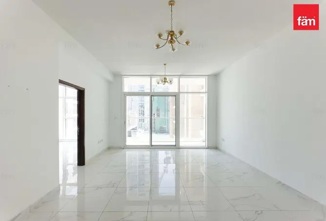 114151021 - Property Image 3