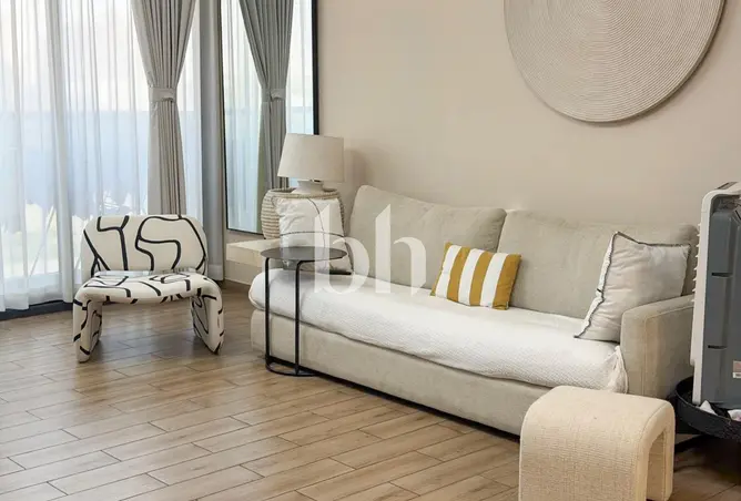 151344000 - Property Image 2