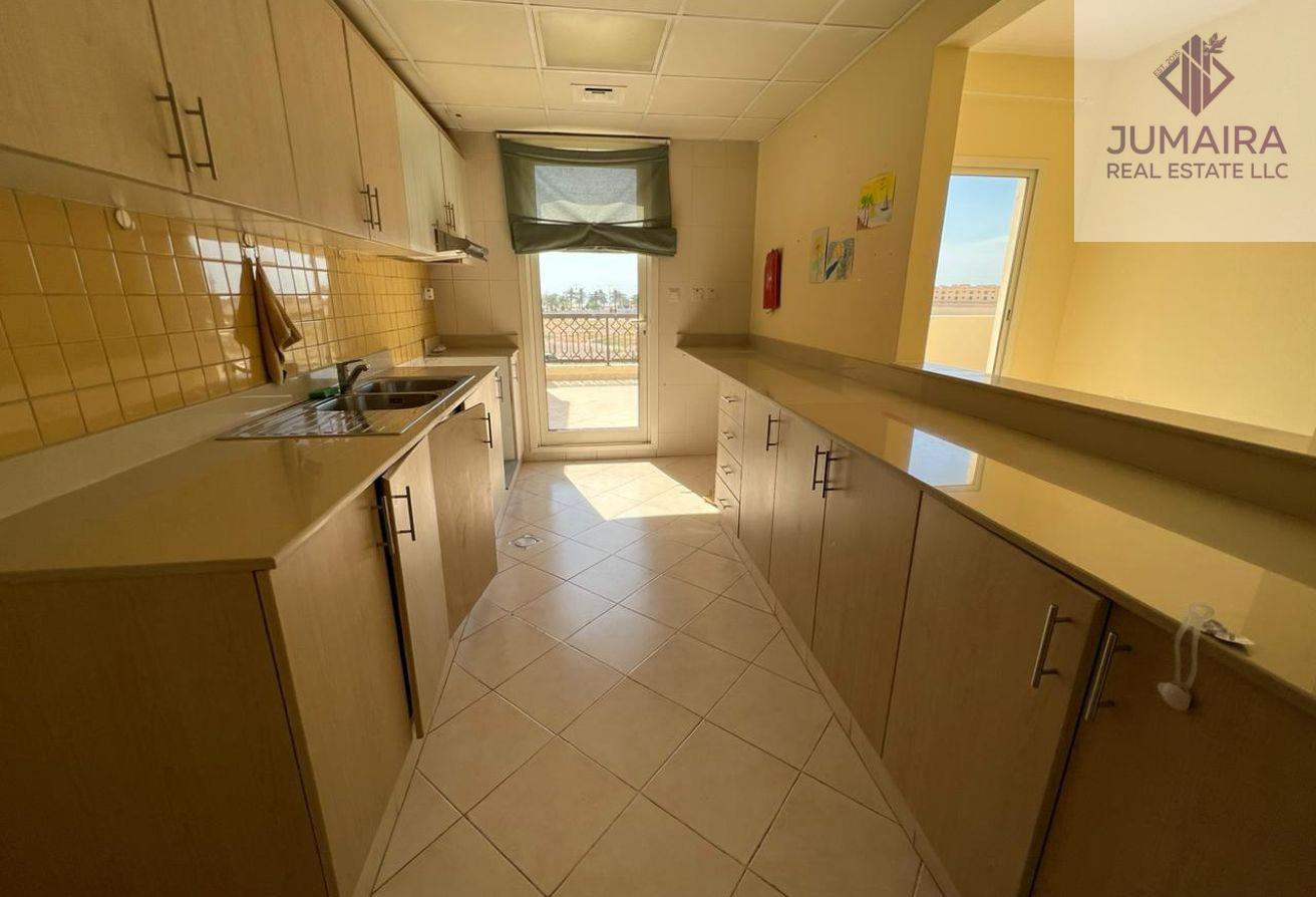 Bright 1-Bed Apartment Featuring Big Balcony/Sale