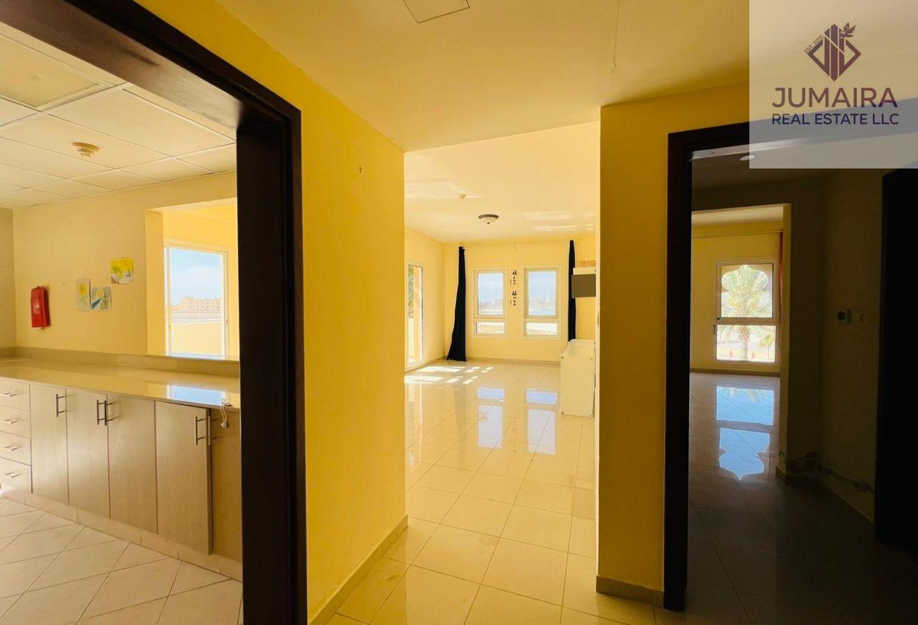 Bright 1-Bed Apartment Featuring Big Balcony/Sale