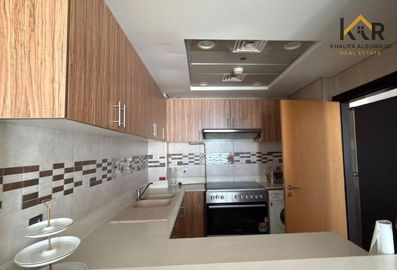 Fully Furnished | Modern| Prime Location photo 6