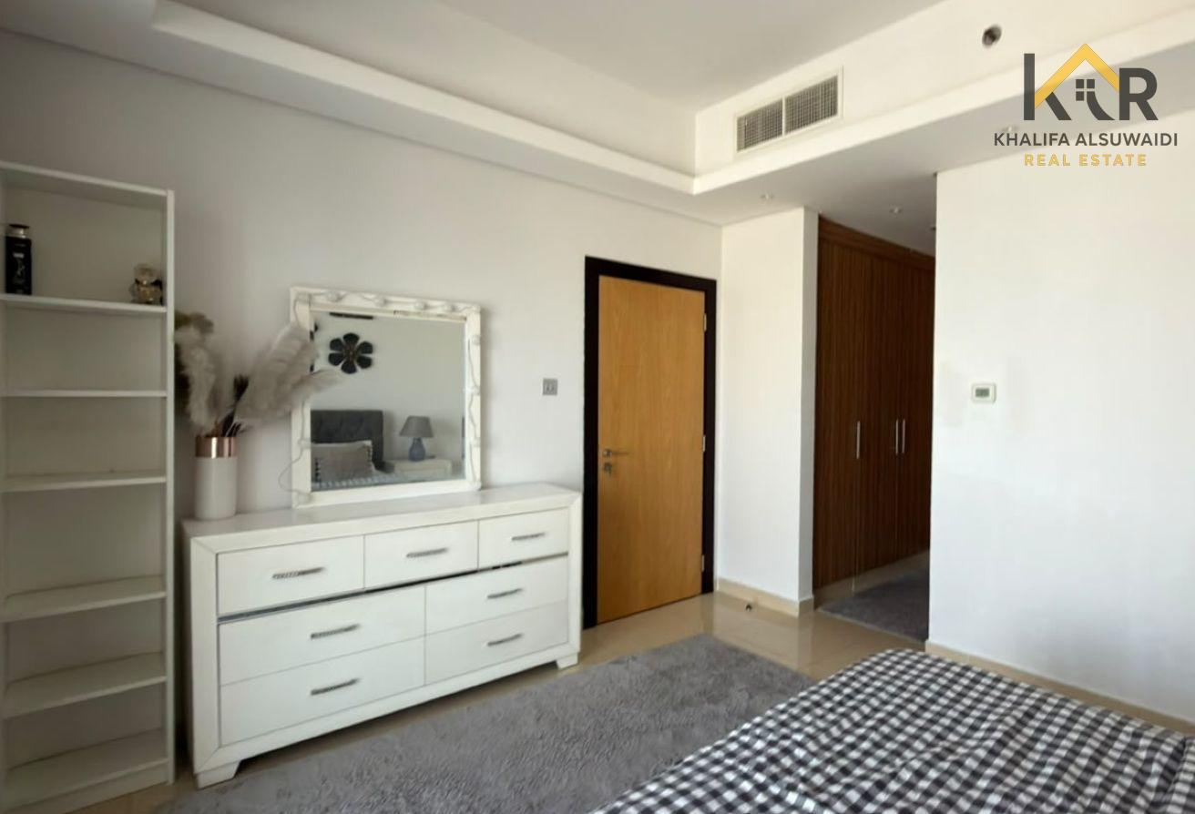 Fully Furnished | Modern| Prime Location photo 5