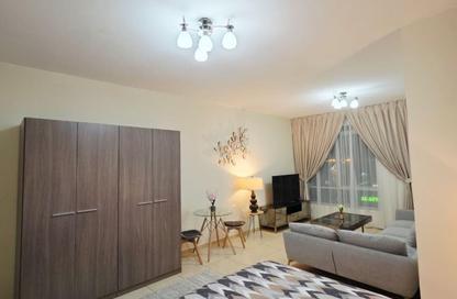Apartment - 1 Bedroom - 1 Bathroom for rent in Beach Tower 1 - Al Khan Lagoon - Al Khan - Sharjah Apartment - 1 Bedroom - 1 Bathroom for rent in Beach Tower 1 - Al Khan Lagoon - Al Khan - Sharjah
