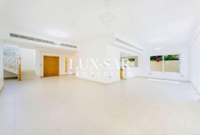 104119459 - Property Image 2