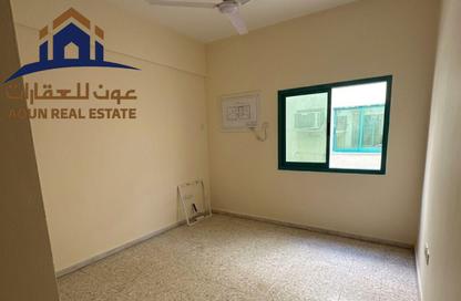 Apartment - Studio - 1 Bathroom for rent in Thani Yarmook Building - Halwan - Sharjah