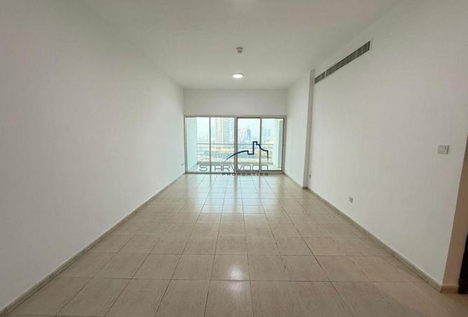 81129008 - Property Main Image