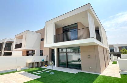 Villa - 4 - 5 for rent in Tilal Al Furjan - Al Furjan - Dubai Villa - 4 - 5 for rent in Tilal Al Furjan - Al Furjan - Dubai