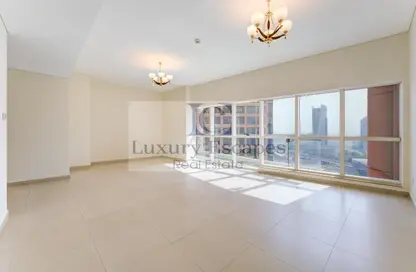 Apartment - 2 Bedrooms - 3 Bathrooms for sale in Dubai Jewel Tower - Dubai Internet City - Dubai