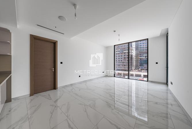 Corner 2BR + Maid | Lagoon View | Large Layout