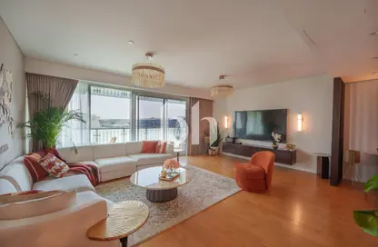 Apartment - 2 Bedrooms - 3 Bathrooms for sale in Al Sana 2 - Al Muneera - Al Raha Beach - Abu Dhabi