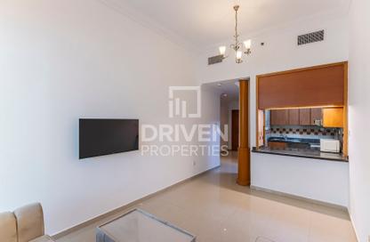 Apartment - 1 - 2 for rent in Dream Tower - Dubai Marina - Dubai