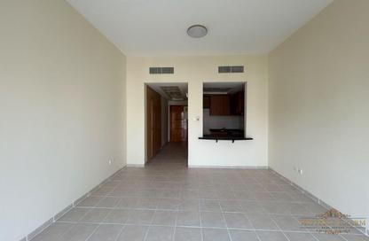 Apartment - Studio - 1 for rent in Building 80 - Mediterranean Cluster - Discovery Gardens - Dubai