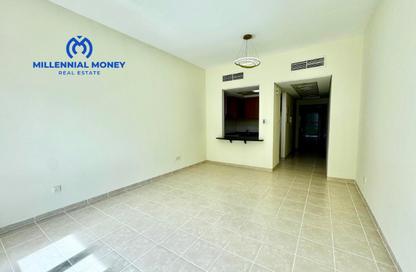 Apartment - Studio - 1 Bathroom for rent in Building 256 - Mesoamerican Cluster - Discovery Gardens - Dubai
