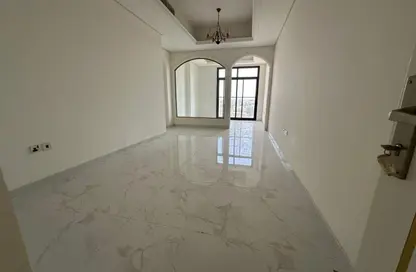 شقة - 3 غرف نوم - 3 حمامات للايجار في سيتي لايف مول التلة - التله 2 - عجمان