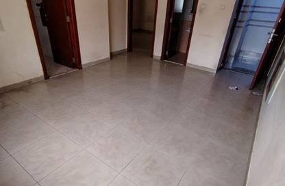 Apartment - 1 Bedroom - 2 Bathrooms for rent in Al Majaz 1 - Al Majaz - Sharjah Apartment - 1 Bedroom - 2 Bathrooms for rent in Al Majaz 1 - Al Majaz - Sharjah