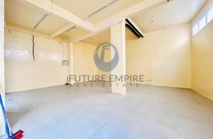 Retail - Studio - 1 for rent in Naif - Deira - Dubai Retail - Studio - 1 for rent in Naif - Deira - Dubai