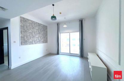 Apartment - 1 Bedroom - 1 Bathroom for rent in Mazaya 17 - Queue Point - Liwan - Dubai