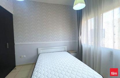 Apartment - 1 Bedroom - 1 Bathroom for rent in Mazaya 17 - Queue Point - Liwan - Dubai