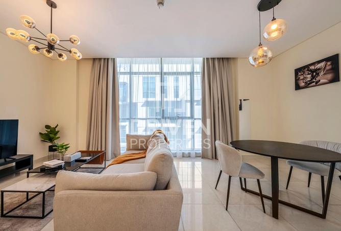 82369369 - Property Image 3