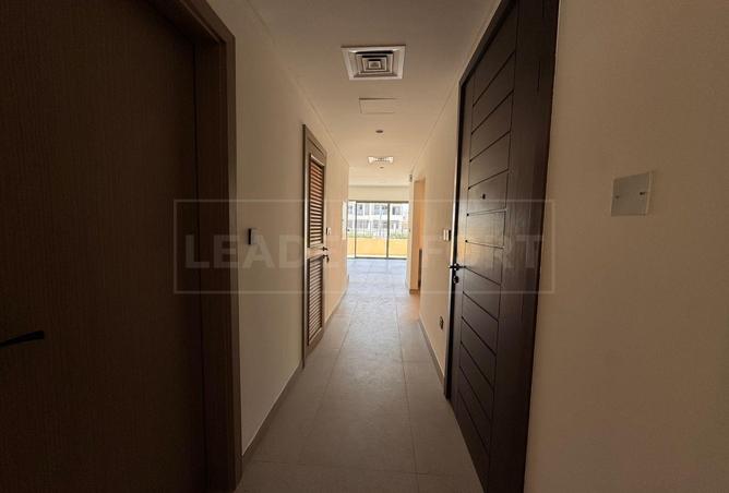 122006468 - Property Image 3