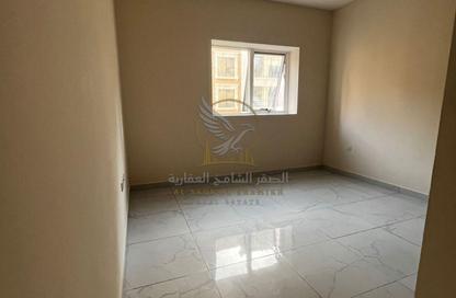 Apartment - 2 Bedrooms - 2 Bathrooms for rent in Muwailih Building - Muwaileh - Sharjah