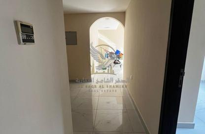 Apartment - 2 Bedrooms - 2 Bathrooms for rent in Muwailih Building - Muwaileh - Sharjah