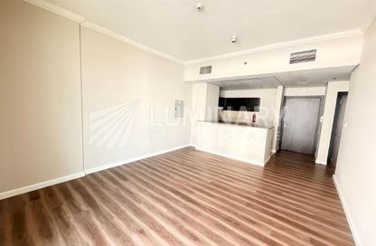 Apartment - 1 Bedroom - 1 Bathroom for rent in Mazaya 7 - Queue Point - Liwan - Dubai