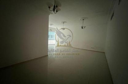 Apartment - 3 - 4 for rent in Al Majaz 2 - Al Majaz - Sharjah