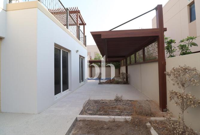 83640741 - Property Image 3