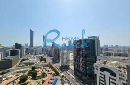 شقة - 3 غرف نوم - 4 حمامات للايجار في برج بينونة 2 - شارع الكورنيش - أبوظبي