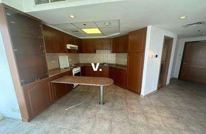 Apartment - 1 - 2 for rent in UP Tower - Sheikh Zayed Road - Dubai
