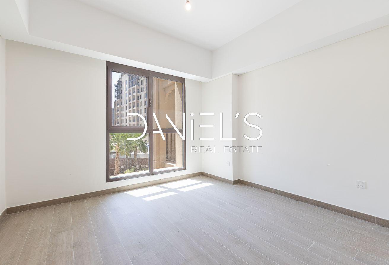 Exclusive | 2 Huge Balconies | Brandnew | Ready photo 7
