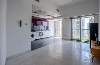 Apartment - 1 - 2 for rent in Cayan Tower - Dubai Marina - Dubai