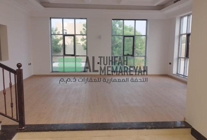 73120994 - Property Image 2