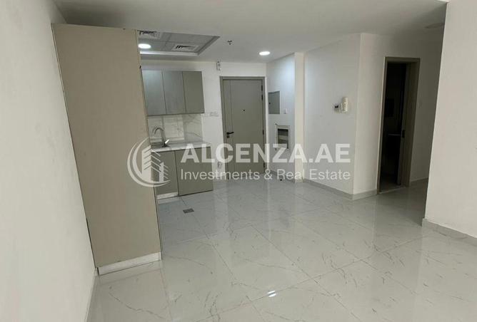 76963761 - Property Image 3