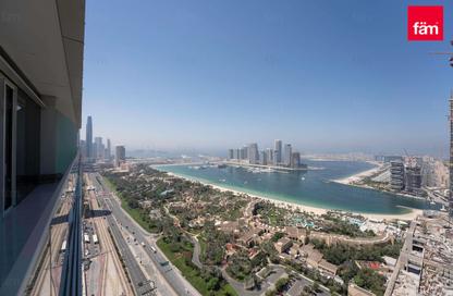 Apartment - 3 - 5 for rent in Palm View - Dubai Media City - Dubai