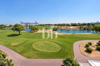 Villa - 4 - 4 for sale in Montgomerie Maisonettes - Emirates Hills - Dubai Villa - 4 - 4 for sale in Montgomerie Maisonettes - Emirates Hills - Dubai