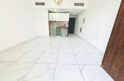 Apartment - Studio - 1 Bathroom for rent in BNH Smart Tower 2 - International City Phase 2 - Al Warsan 4 - Al Warsan - Dubai