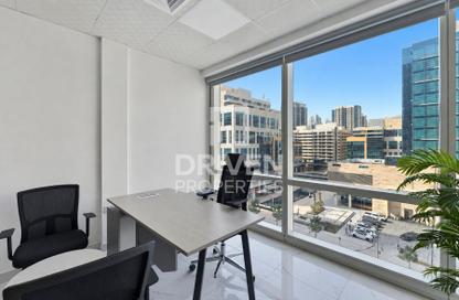 Office Space - Studio - 1 Bathroom for rent in Tamani Art Tower - Business Bay - Dubai