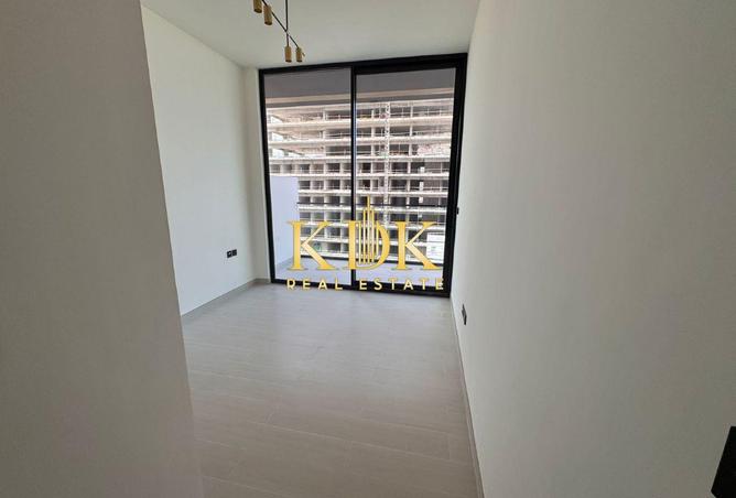 76565387 - صورة العقار 3