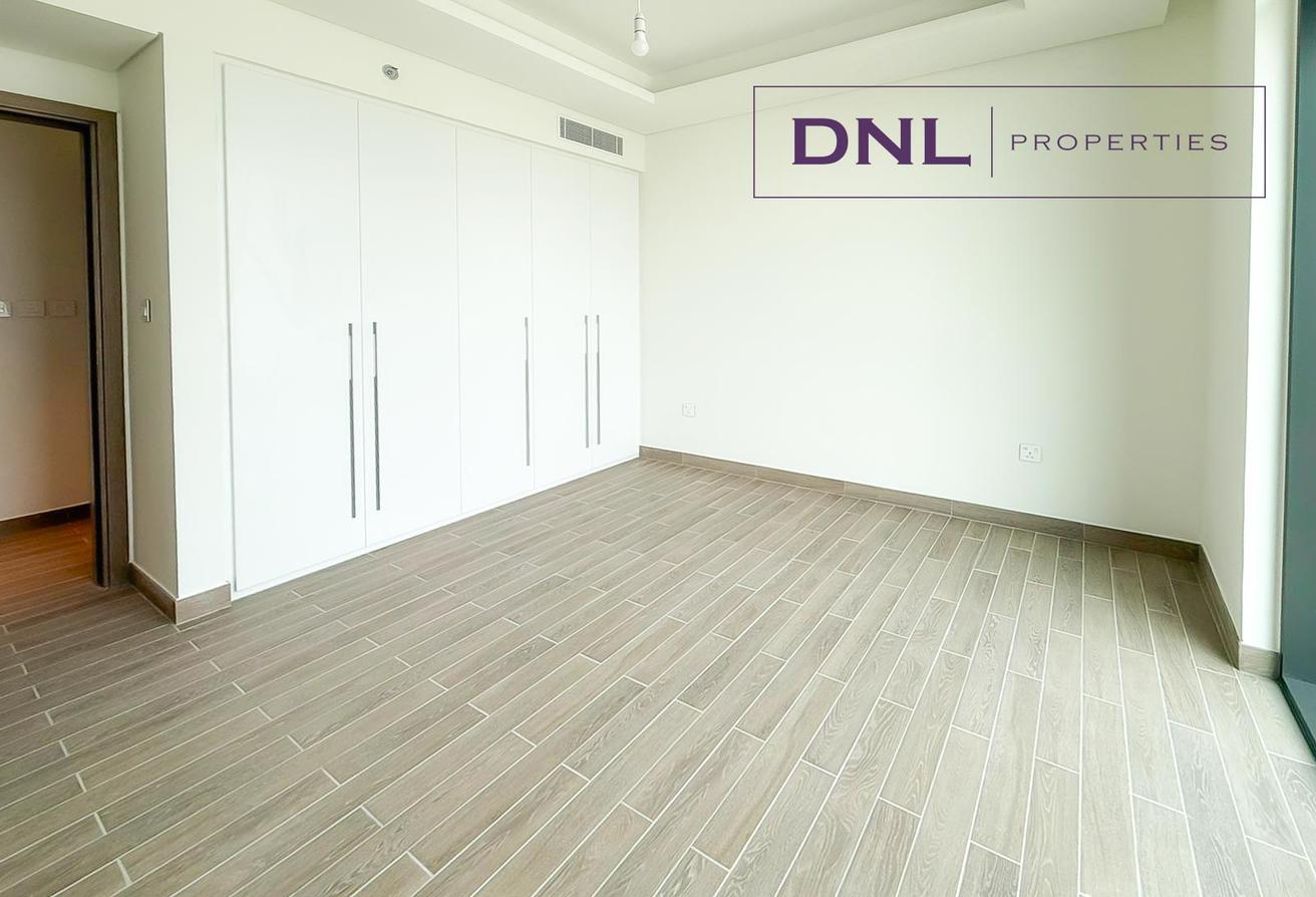 Spacious Layout | Park Living | Luxury photo 7