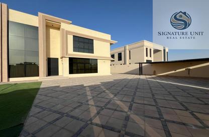Villa - 5 Bedrooms - 7 Bathrooms for rent in Wadi Alshabak - Dubai